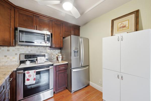 Flanders At Kings Point, 888 Flanders, Delray Beach, Florida 33484, image 1