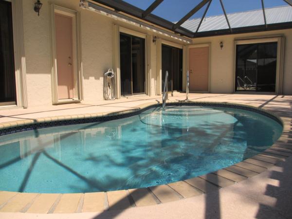 Barrwood, 8853 Andy Ct #A, Boynton Beach, Florida 33436, image 3