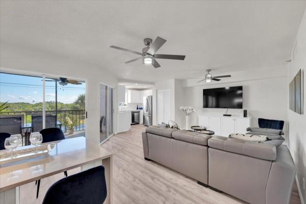 Jupiter Bay East, 275 Palm Ave #B304, Jupiter, Florida 33477, image 2