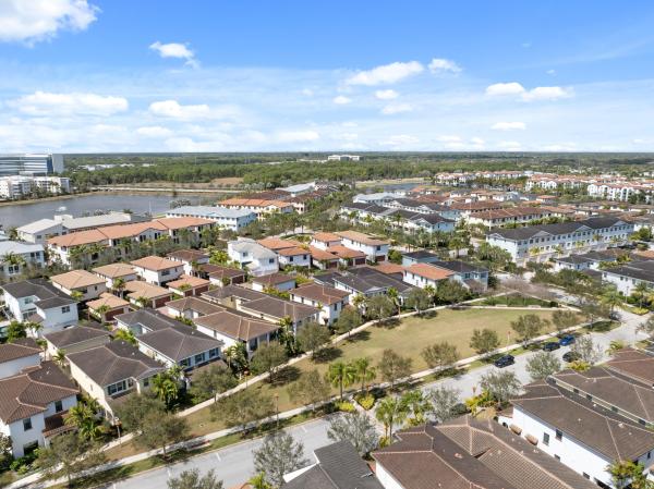 Alton, 2093 Dickens Ter, Palm Beach Gardens, Florida 33418, image 1