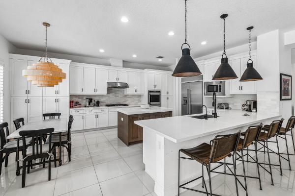 Seven Bridges, 9566 Eden Roc Ct, Delray Beach, Florida 33446, image 2