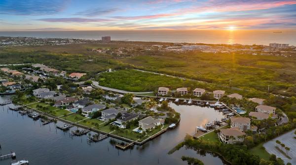 Carriage Homes At Frenchman's Harbor, 13629 Treasure Cove Cir, North Palm Beach, Florida 33408, image 1