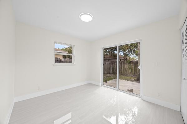 The Courts At Boynton Place, 5664 Boynton Cres, Boynton Beach, Florida 33437, image 1