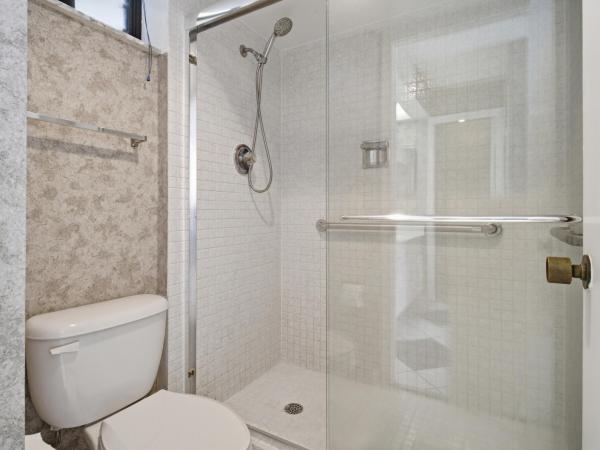 Woodland Lakes, 5390 Woodland Lakes Dr #104, Palm Beach Gardens, Florida 33418, image 1