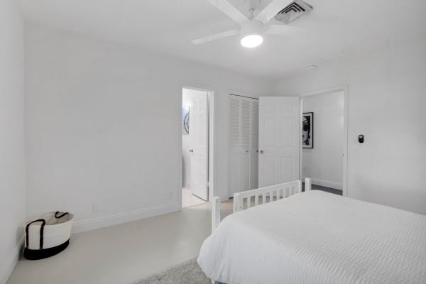 Palm Beach Farms, 800 SW 17th St, Boca Raton, Florida 33486, image 1