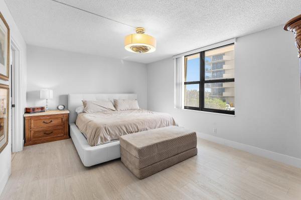 Dunes Towers, 5480 N Ocean Dr #A1C, Riviera Beach, Florida 33404, image 2