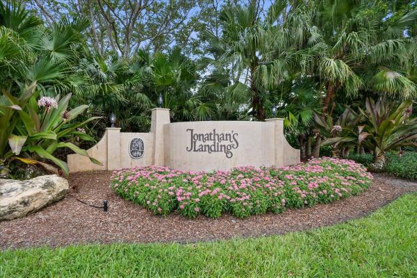 Green's Cay Of Jonathan's Landing, 17068 Traverse Cir, Jupiter, Florida 33477, image 2