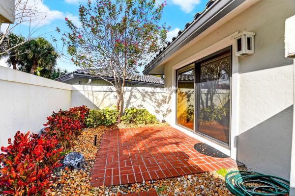 Glens East At Hunters Run, 35 Glens Dr, Boynton Beach, Florida 33436, image 1