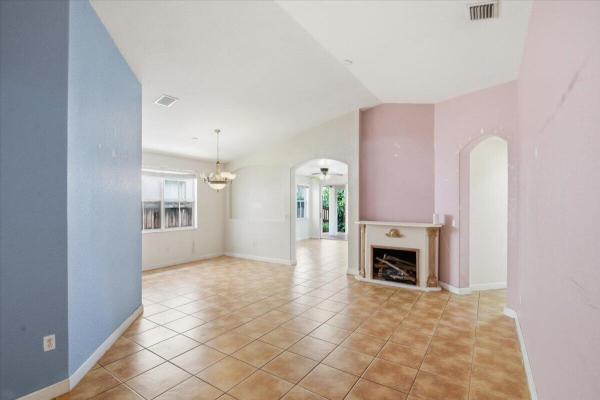 15062 SW 11th St, Unincorporated Dade County, Florida 33194, image 1