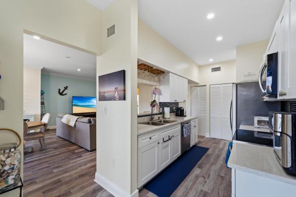 Half Moon Bay, 108 Half Moon Cir #C3, Hypoluxo, Florida 33462, image 2