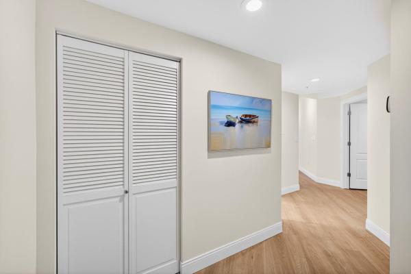 Uno Lago, 400 Uno Lago Dr #103, Juno Beach, Florida 33408, image 3