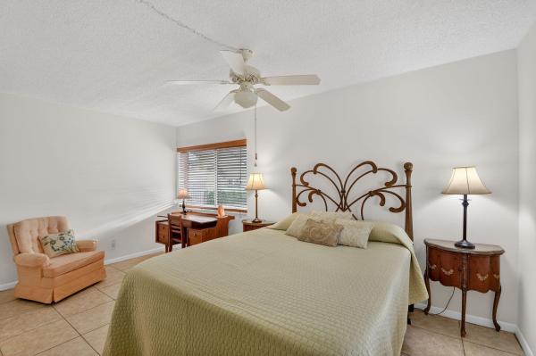 Pine Ridge 3, 342 Pine Ridge Cir #D-1, Greenacres, Florida 33463, image 2