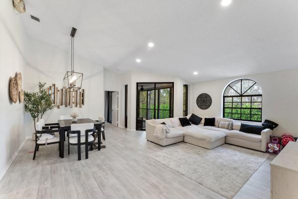 5139 Europa Dr #O, Boynton Beach, Florida 33437, image 1