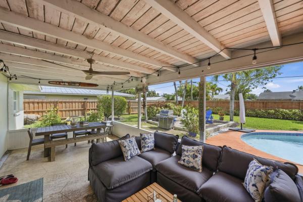 Palm Beach Gardens No HOA, 3854 Buttercup Cir S, Palm Beach Gardens, Florida 33410, image 1