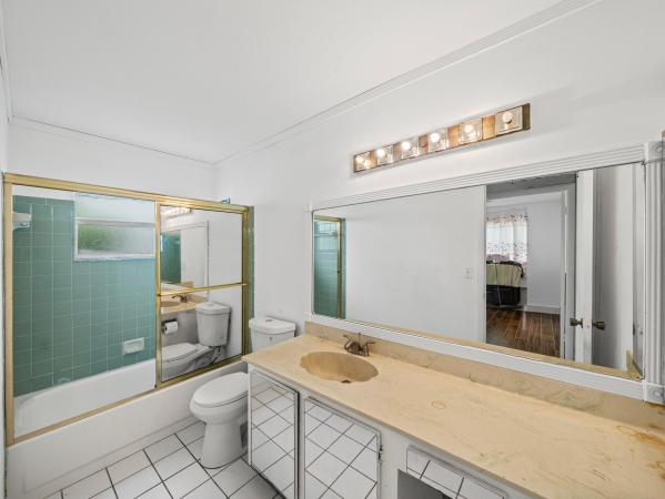 Lucerne Homes East, 6292 Silver Moon Ln, Greenacres, Florida 33463, image 2