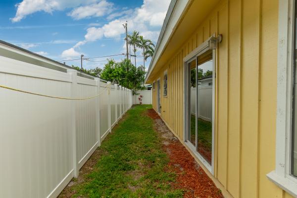 North Palm Beach Heights Of Jupiter, 6130 Francis St, Jupiter, Florida 33458, image 2
