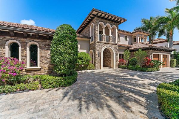 L'Hermitage At Frenchman's Reserve, 636 Hermitage Cir, Palm Beach Gardens, Florida 33410, image 1