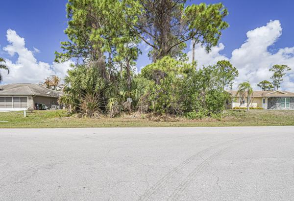 Gatlin Pines, 1661 SW Nervia Ave, Port St. Lucie, Florida 34953, image 1