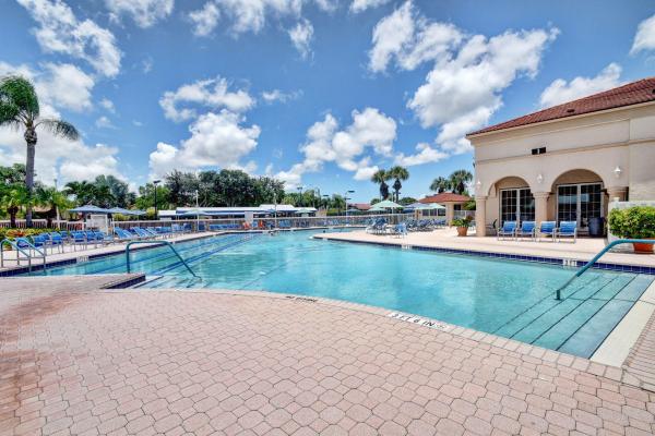 Alexandra Village, 5394 Firenze Dr #J, Boynton Beach, Florida 33437, image 1