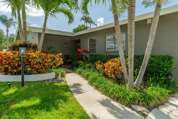 Palm Beach Gardens No HOA, 4370 Flax Ct, Palm Beach Gardens, Florida 33410, image 1