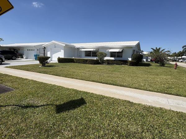 Palm Beach Leisureville, 2003 SW 18th St, Boynton Beach, Florida 33426, image 1