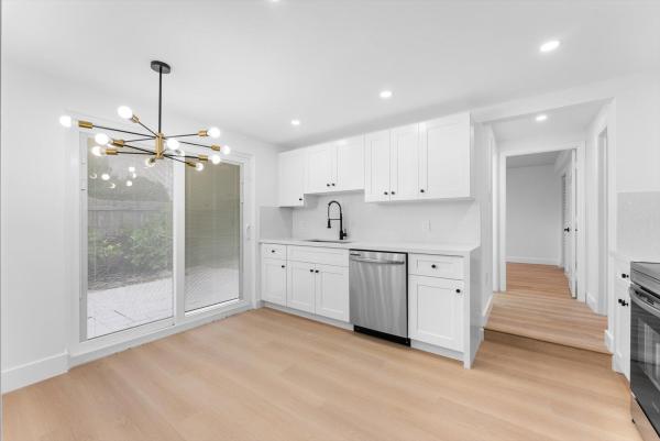 Juno Ridge, 1891 Ridge Rd, North Palm Beach, Florida 33408, image 1