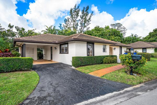 Pine Villas, 446 Pine Villa Dr, Atlantis, Florida 33462, image 3
