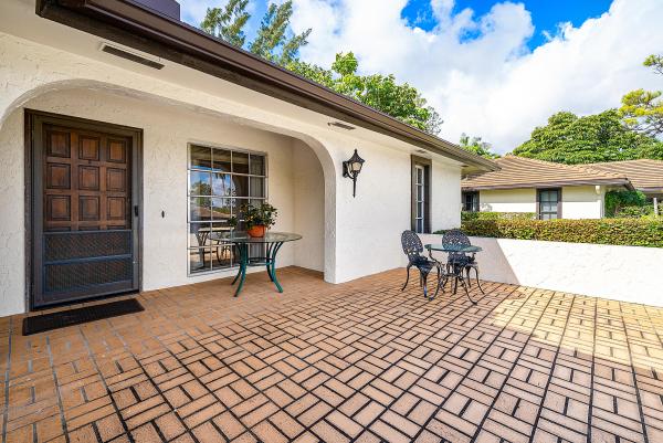 Pine Villas, 446 Pine Villa Dr, Atlantis, Florida 33462, image 2