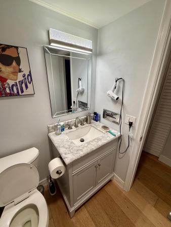 2920 Cynthia Ln #107, Lake Worth Beach, Florida 33461, image 1