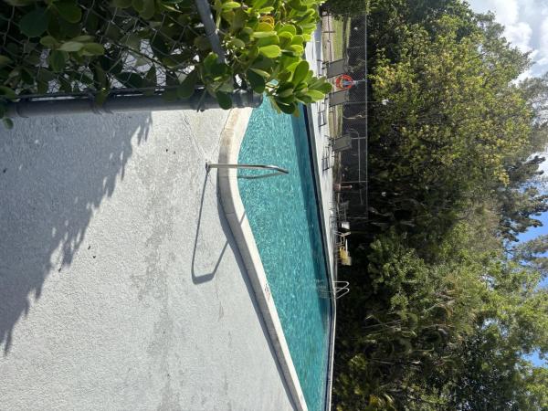Foxwood Hollow At Coral Springs, 2980 Riverside Dr #323-3, Coral Springs, Florida 33065, image 2