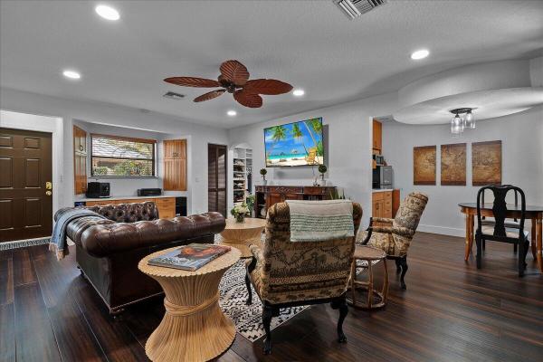 Sugar Pond Manor, 1580 Firethorn Dr, Wellington, Florida 33414, image 3