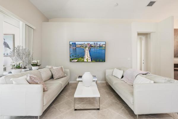Pelican Cove At Baywinds, 2737 Clipper Cir, West Palm Beach, Florida 33411, image 2