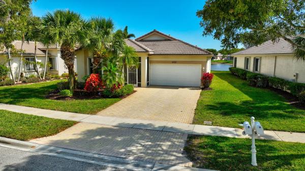 Pelican Cove At Baywinds, 2707 Clipper Cir, West Palm Beach, Florida 33411, image 3