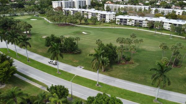 Hidden Woods Of Deer Creek, 297 Deer Creek Blvd #1305, Deerfield Beach, Florida 33442, image 2