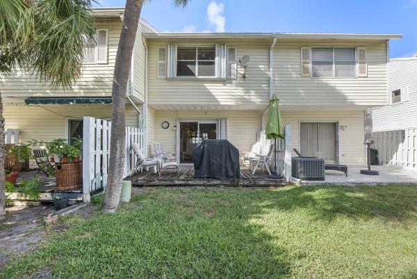 Sun Harbour Townhomes, 2871 NE 15th St, Pompano Beach, Florida 33062, image 1