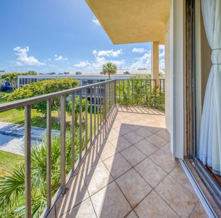 Hidden Harbour Of The Palm Beaches, 890 N Federal Hwy #412, Lantana, Florida 33462, image 3